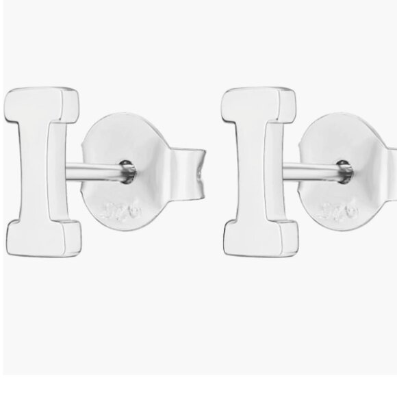 NIB PAVOI 14K Gold Plated Sterling Silver Alphabet Letter Earrings Letter "I" - Picture 1 of 4